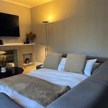 Exceptional Spacious City Apartment Лондон Экстерьер фото