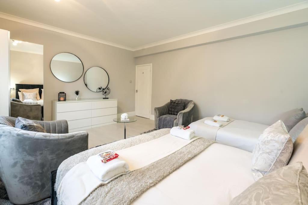 Exceptional Spacious City Apartment Лондон Экстерьер фото