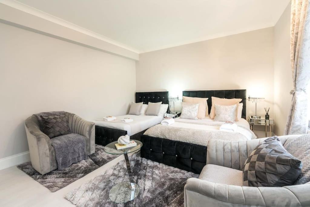 Exceptional Spacious City Apartment Лондон Экстерьер фото